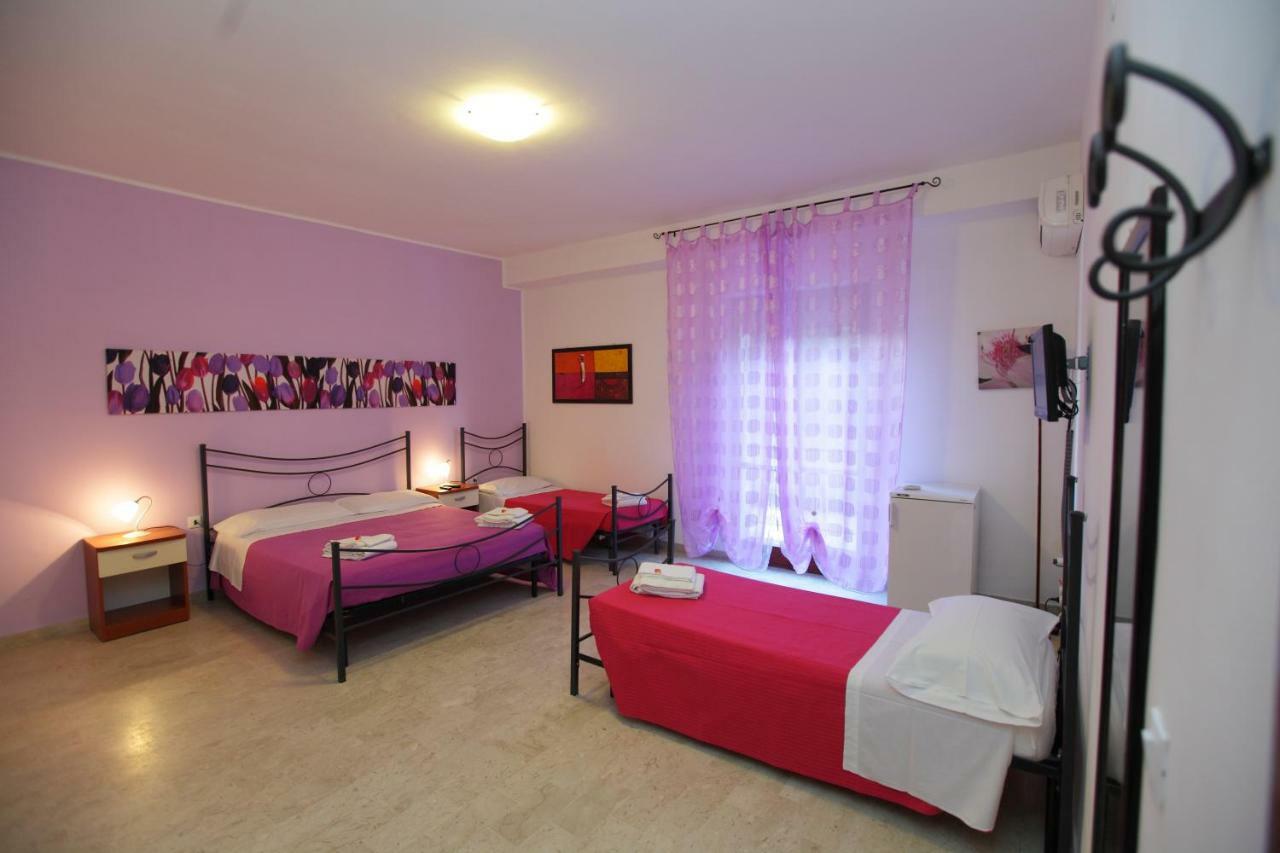 L'Attico Affittacamere B&B Catanzaro Luaran gambar