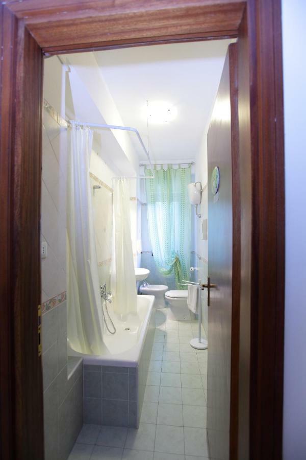 L'Attico Affittacamere B&B Catanzaro Luaran gambar