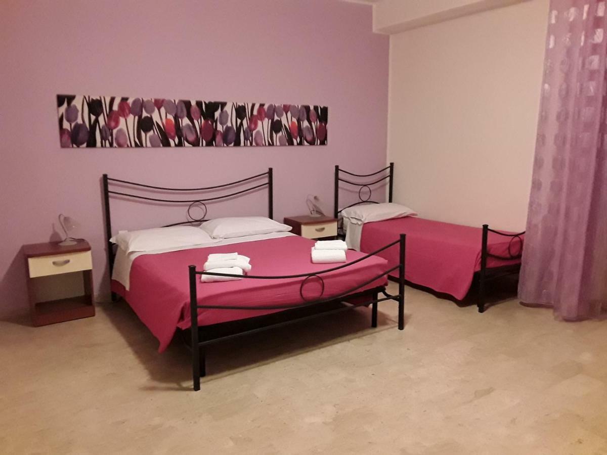 L'Attico Affittacamere B&B Catanzaro Luaran gambar